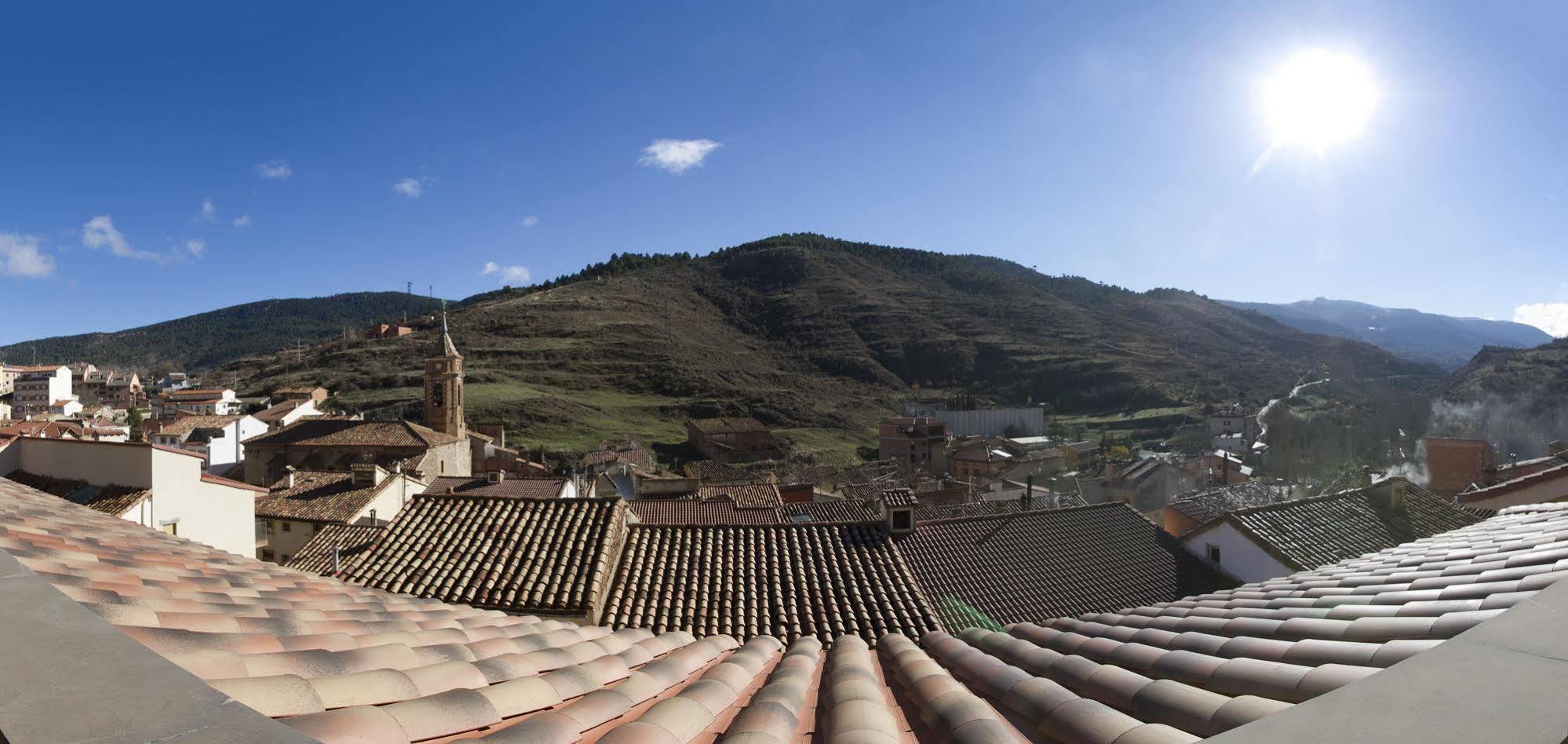Albergue Camarena De La Sierra Zewnętrze zdjęcie